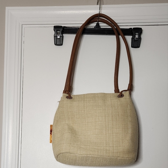 🌞5 For $20 NWT Embroidered Beaded Fruit Shoulder Bag Cherokee - Picture 4 of 5